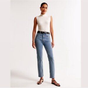 Abercrombie & Fitch 90s Straight Ultra High Rise Jeans Light Blue Raw Hem A&F 26